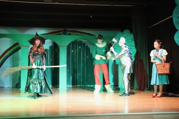 musical_oz_24-40658E5FB9-1E65-415C-13CA-8173F0A6A88E.jpg