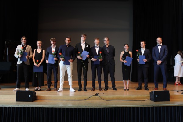 akademischefeier_24-301149CD10-4E05-D39F-F420-7818F6E6A847.jpg