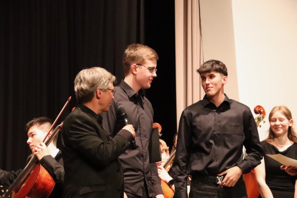 sommerkonzert_25_i-7640AE0E0D-2346-50D5-A97E-3F53B9AA6B57.jpg