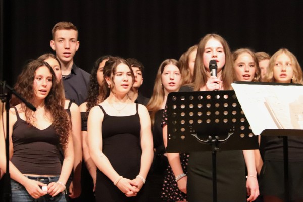 sommerkonzert_25_i-7A91EA2C6-164D-4F2D-0465-4F96A2BB0A6F.jpg
