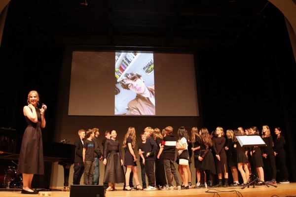 sommerkonzert_25_ii-529234C81B-79CE-8F15-E08F-AA4EDDEA5382.jpg