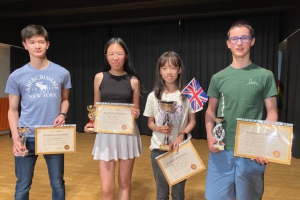 julian-lindenschmidt,-megan-leung,-helen-xiao,-samuel-sutak6B9DD38B-F07F-BC42-8F8D-E0302EDCE958.jpg