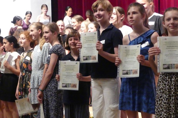 katta_25_preisverleihung_komplett-367B321AE5-03D9-1B41-B899-59530512C430.jpg