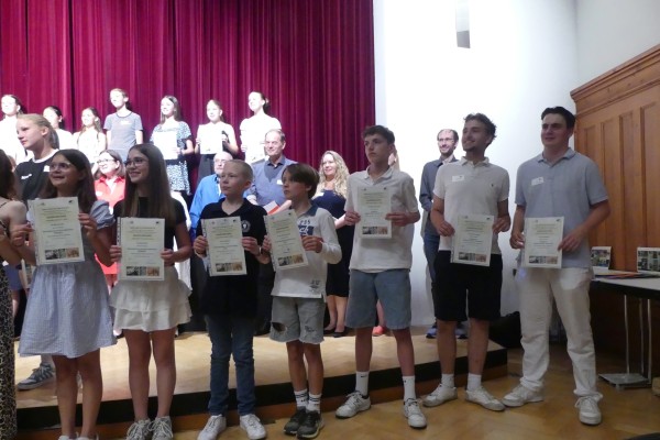katta_25_preisverleihung_komplett-37F9F0D841-7D04-46DC-77A1-1005CB179E57.jpg