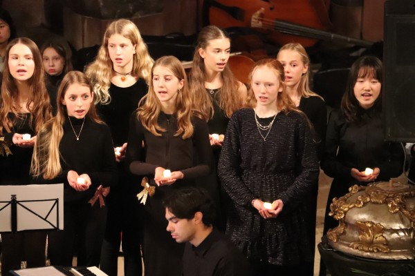 weihnachtskonzert_25-41BE3C0D45-201D-71EF-D88D-4C61FA790B2F.jpeg