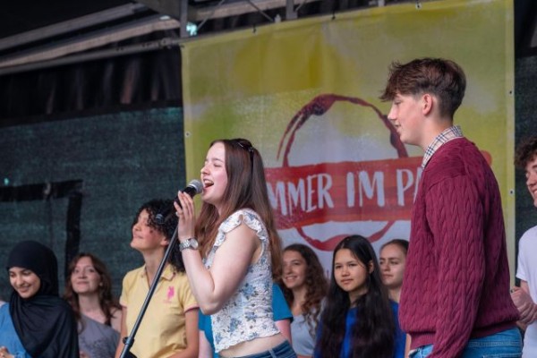 6-weinfest-2026794FE56B-10F8-4DA8-07A3-E7BC168EF503.jpg