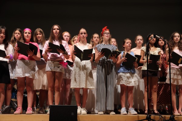 sommerkonzerte_26-718E62600A-E2C2-F2A7-D3C0-5FF52BF269F0.jpeg